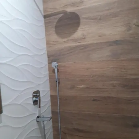 Krtolica Apartment *